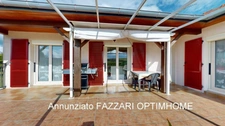 A vendre en exclusivité, proche de la Belgique et du Luxembourg, une spacieuse maison individuelle de plain-pied, d’une surface habitable de 146.93m² (quatre chambres), sur un beau terrain de 2562M²!