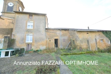 À VENDRE en exclusivité, proche de la Belgique et du Luxembourg, un ancien corps de ferme à Quincy-Landzécourt d’une surface habitable de 134 m² (4 chambres) sur une parcelle d’environ 900 m² !