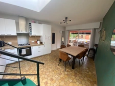 MURS COMMERCIAUX AVEC LOGEMENT – BAR TABAC –