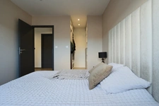 Vous rêvez d’une maison moderne aux finitions premium à Florange ? Cette pépite de 2023 avec cuisine haut de gamme et verrières design va vous séduire !