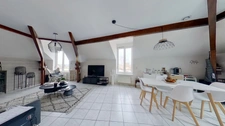 Charme Authentique à Uckange – Appartement 3 chambres, à quelques pas de la gare