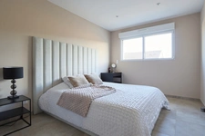 Vous rêvez d’une maison moderne aux finitions premium à Florange ? Cette pépite de 2023 avec cuisine haut de gamme et verrières design va vous séduire !