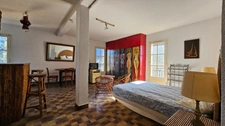 A ne pas manquer ! Grand studio + 1 place de parking privative
