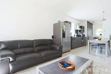 Il a tout pour plaire : appartement 2 pièces de 59,37 m² avec terrasse, garage et stationnements à Escherange