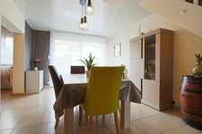 Maison 5 pièces de 83 m² avec terrasse, grand garage et jardin en impasse à Fameck