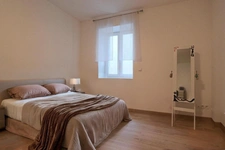 Maison de ville 5 pièces – 152 m² – Jardin verdoyant de 431 m² – Clouange centre