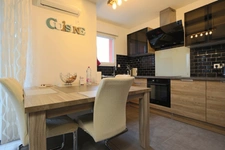 Appartement 3 pièces de 70 m² avec balcon, garage et parking – Résidence récente à Florange