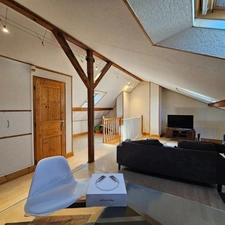 EXCLUSIF : Splendide Appartement Haussmannien en Duplex avec Rendement Locatif