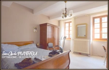Maison T6 5 chambres 205 m2 avec garage et dépendances