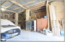 Ferme 220 m2 2 habitations T4 et T3 avec 240 m2 de dépendances sur terrain arboré 8500 m2 - 11320