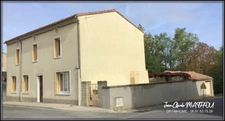 Maison de village T7 de 156 m² – 4 chambres, terrasse de 50 m² et garage