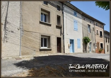 Maison de village T3 78 m2 avec terrasse abritée et garage