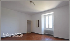 Maison de village T3 78 m2 avec terrasse abritée et garage