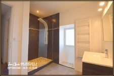 Maison de village T4 121m2 3 chambres un jardin et un espace fermé pour garage et atelier