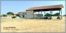Saint-Élix-Le-Chateau – Ferme de caractère, 2 habitations, dépendances, terrain 1,7 hectare