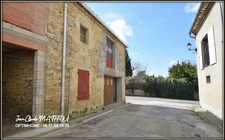 Maison d'environ 71 m2 à rénover avec terrain séparé d'environ 202 m2 