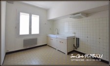 Maison de village T3 78 m2 avec terrasse abritée et garage