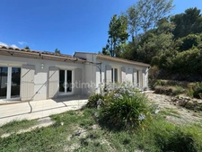 Maison de plain pied à SAINT REMY DE PROVENCE 