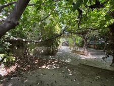Maison de village au cœur de MAILLANE