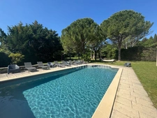 Mas à Saint Rémy de Provence avec vue Alpilles