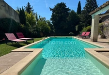 Propriété en pierres composée de 2 habitations à SAINT REMY DE PROVENCE