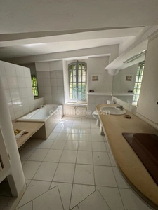 Maison de village au cœur de MAILLANE