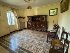 Maison 8 pièces + dépendances à Saint Etienne du Grès proche Saint Rémy de Provence 