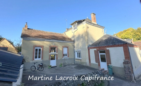 Dpt SARTHE (72), à vendre BOESSÉ LE SEC - MAISON DE VILLAGE  P7 de 170 m² - Terrain de 1518 M²