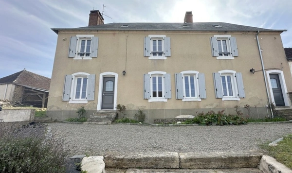 Dpt SARTHE (72), à vendre SCEAUX SUR HUISNE (72) - MAISON BOURGEOISE  P8 de 220 m² - Terrain de 1000 M²  