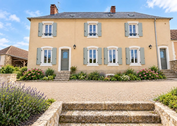 Dpt SARTHE (72), à vendre SCEAUX SUR HUISNE (72) - MAISON BOURGEOISE  P8 de 220 m² - Terrain de 1000 M²  