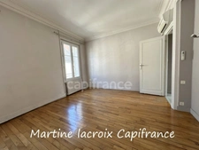 Dpt SARTHE (72), à vendre LA FERTE BERNARD - IMMEUBLE DE RAPPORT -  P7 de 193 m² - Terrain de 340 M²