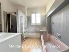 Dpt SARTHE (72), à vendre LA FERTE BERNARD - IMMEUBLE DE RAPPORT -  P7 de 193 m² - Terrain de 340 M²