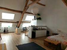 Maison en Pierre avec des Belles pièces lumineuses et des superbes volumes 