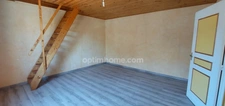Appartement et sa dépendance rénovée entièrement proche de toutes commodités  !! 