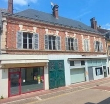 Immeuble de caractère à vendre SAINT FARGEAU (89)