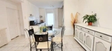 Maison indépendante habitable de suite sur un beau terrain clos !!
