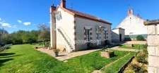 Maison indépendante habitable de suite sur un beau terrain clos !!
