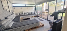 VILLA PLAIN PIED AVEC PISCINE ET GARAGE!