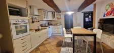 MAISON PLEINE DE CARACTERE!
