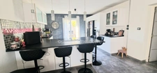 VILLA PLAIN PIED AVEC PISCINE ET GARAGE!