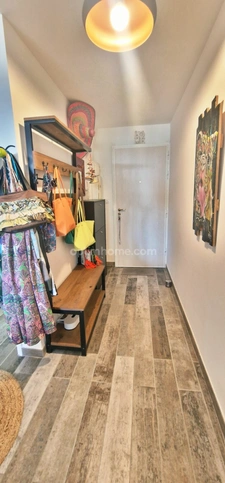 APPARTEMENT TRES LUMINEUX!