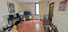 MAISON PLEINE DE CARACTERE!