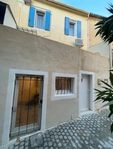 MAISON DE VILLAGE AVEC TERRASSE SUD T3+T2!