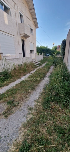 REZ DE JARDIN T2 AVEC PARKING!