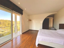 VILLA d'ARCHITECTE - 300m2 environ  4 CHAMBRES  - Piscine, Jacuzzi, Forage, Garage + grand T2 - 13011 - 1 149 300 euro
