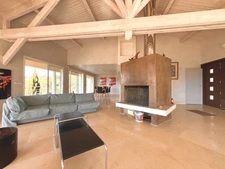 VILLA d'ARCHITECTE - 300m2 environ  4 CHAMBRES  - Piscine, Jacuzzi, Forage, Garage + grand T2 - 13011 - 1 149 300 euro