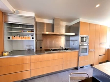 VILLA d'ARCHITECTE - 300m2 environ  4 CHAMBRES  - Piscine, Jacuzzi, Forage, Garage + grand T2 - 13011 - 1 149 300 euro