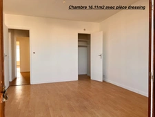 Rue Poucel - 13004 - Quartier résidentiel - T3 - 73m2  6ème étage + 2 Balcons/Terrasses + Cave  -  234 000 euro