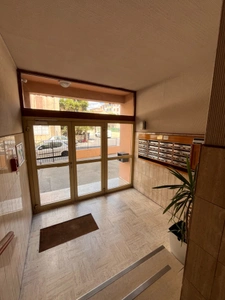 T3   -  CAVE -  BALCON -  PARKING PRIVATIF -  Traverse Notre Dame de Bon Secours  -  99 900  euro