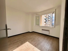 IDEAL LOCATIF ou 1 er ACHAT   - 13015 - RESIDENCE PARC SAINT LOUIS - T3 - 55M2 -  PARFAIT ETAT - BALCON -   86 400 Euro
